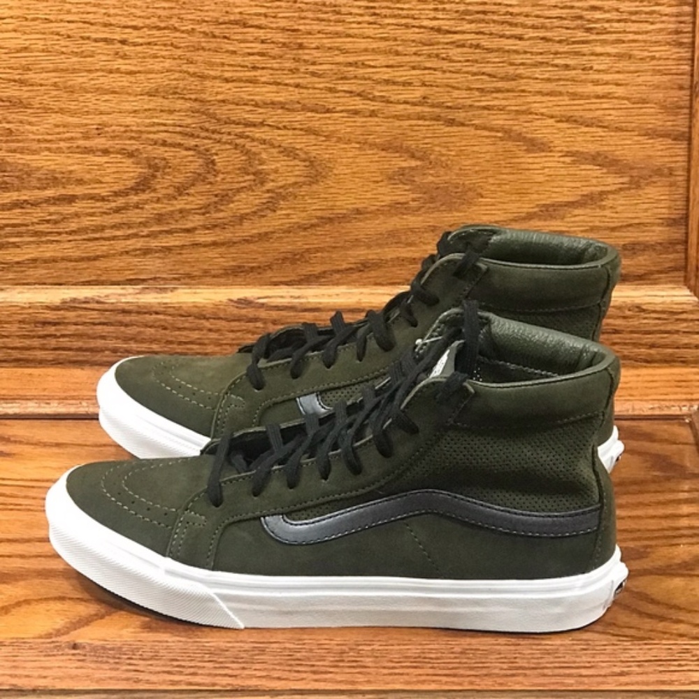 Vans Sk8-Hi Slim Cutout Perf Suede Tarmac Green White Sneaker Size Men 4